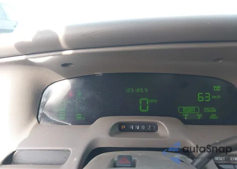 2003 Mercury Grand Marquis Ls z USA, uszkodzony, nr VIN 2MEHM75WX3X657079